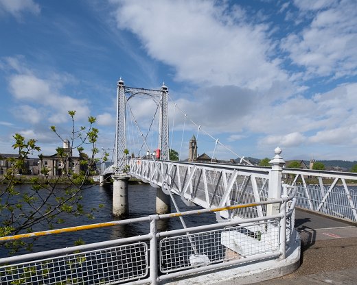 Inverness-11-5 Fussgängerbrücke über den River Ness