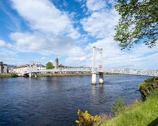 Inverness-13-7 Fussgängerbrücke über den River Ness