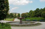 Brunnen im Hofgarten-1